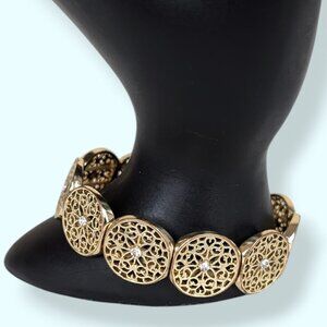 Gold Tone Cut Out Link Stretch Bracelet